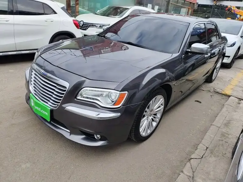 Chrysler 300C, 2014
