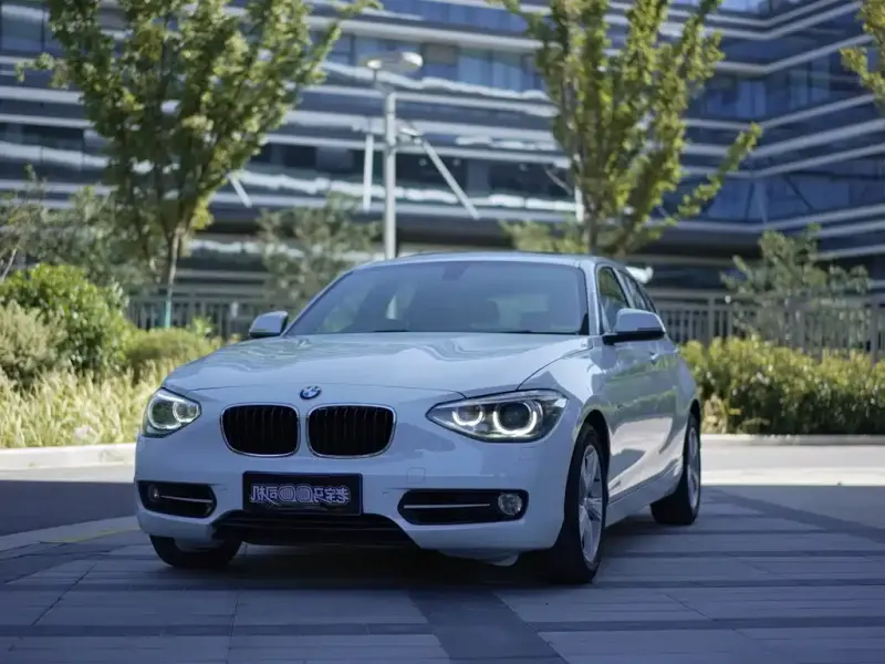 BMW 1 Series (Import), 2013