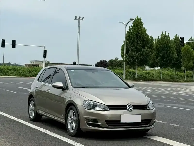 Volkswagen Golf, 2015