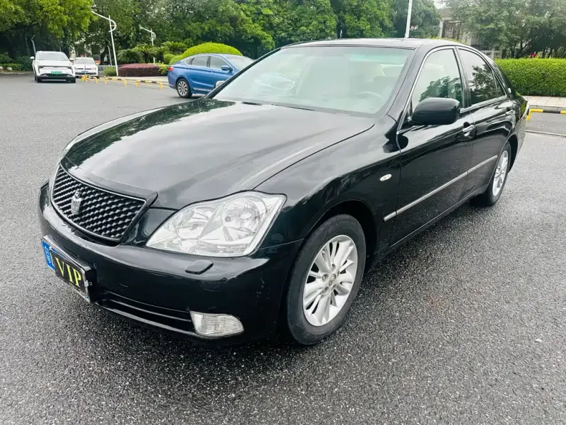 Toyota Crown, 2006