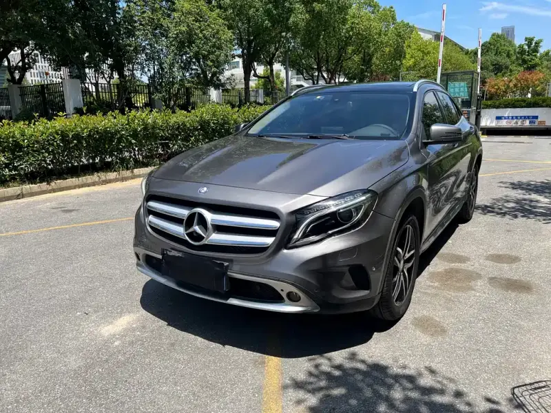 Mercedes-Benz GLA, 2016