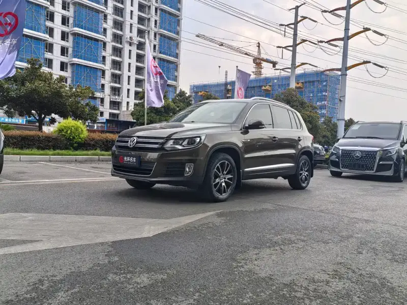 Volkswagen Tiguan, 2016