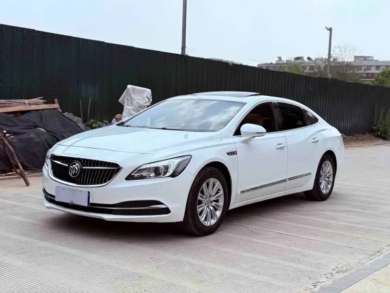 Buick LaCrosse, 2016