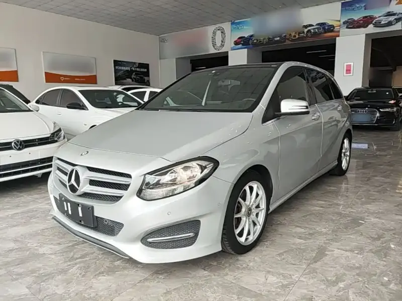 Mercedes-Benz B-Class, 2015