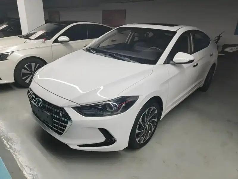 Hyundai Elantra, 2019