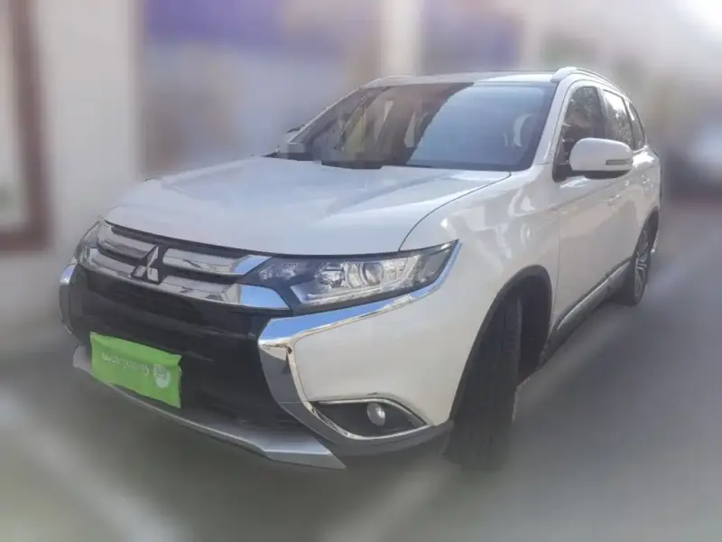 Mitsubishi Outlander, 2018