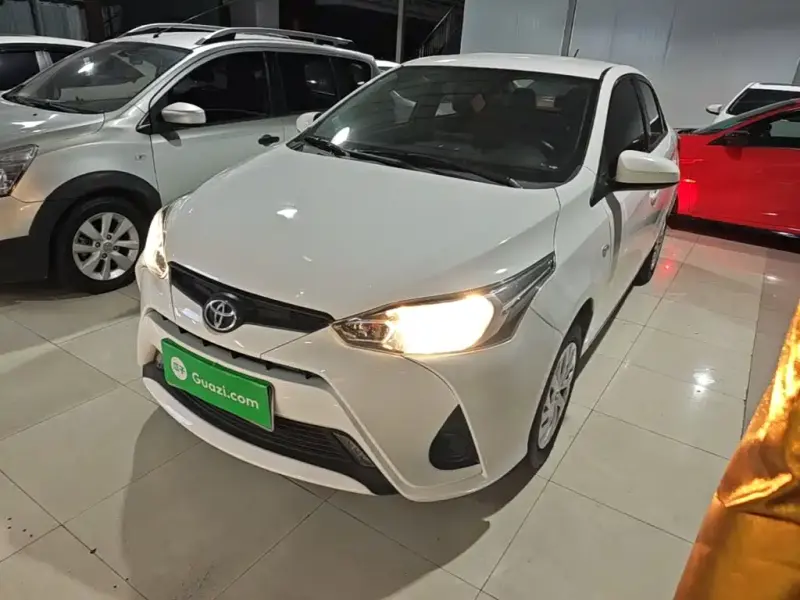 Toyota Yaris L, 2021