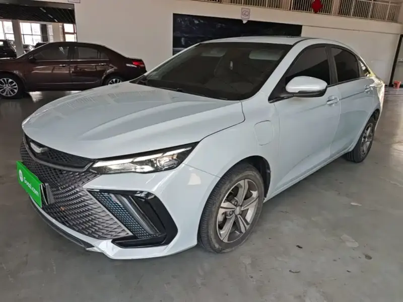 Geely L HiP, 2023