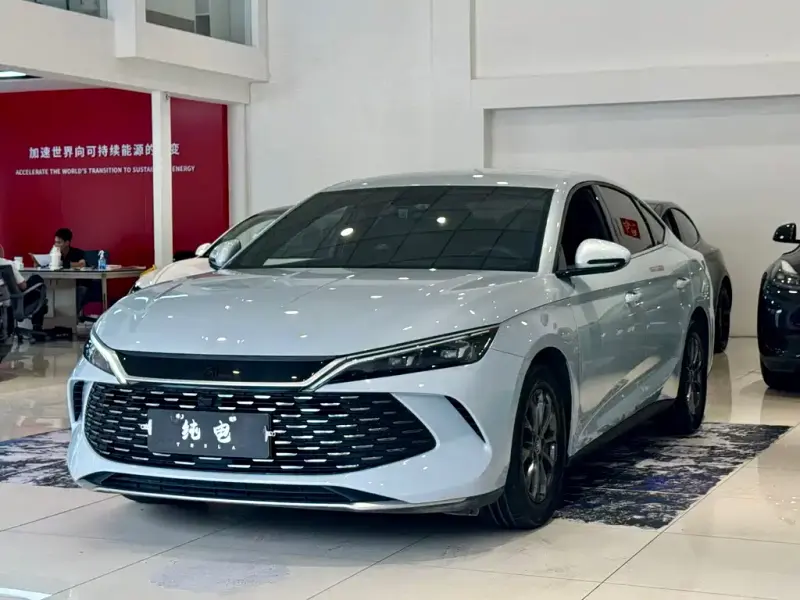 BYD Qin L, 2025