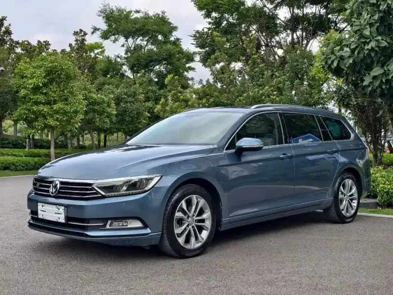 Volkswagen Viloran, 2016