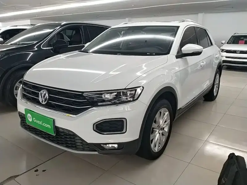 Volkswagen T-Roc, 2020