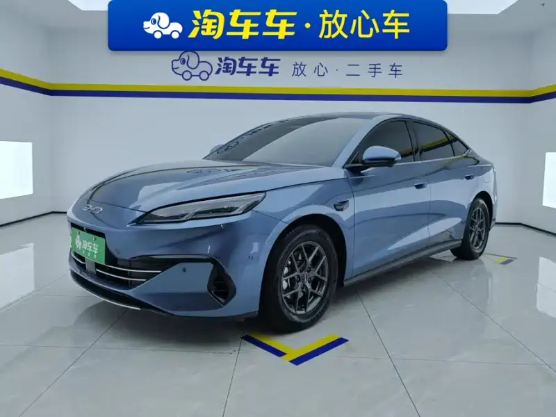 BYD 06, 2025
