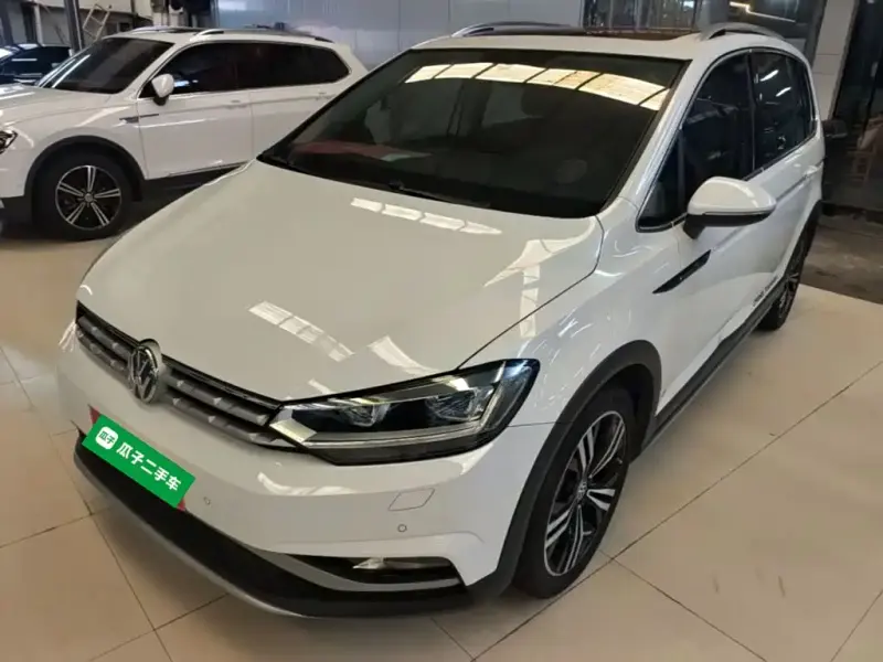 Volkswagen Touran, 2020