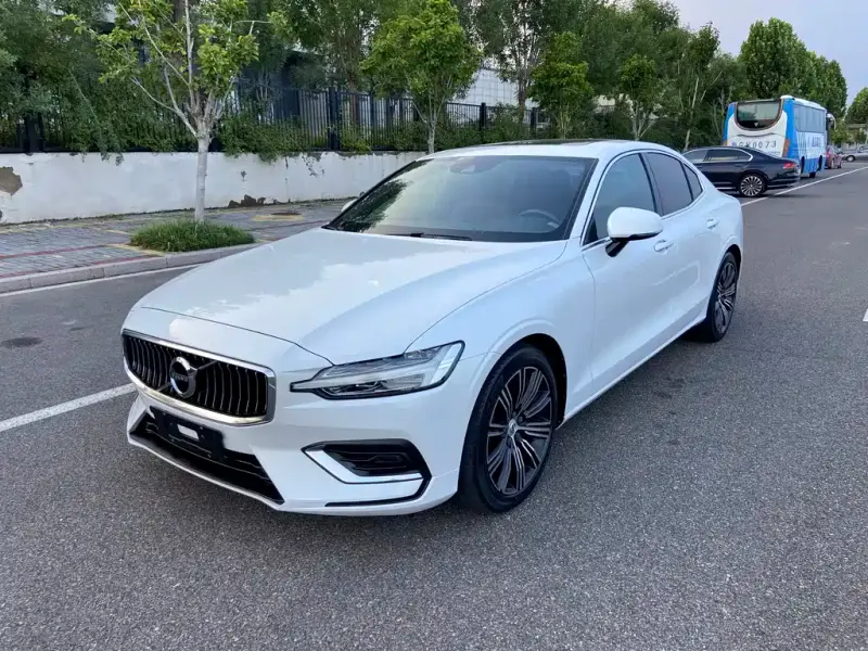 Volvo S60, 2020