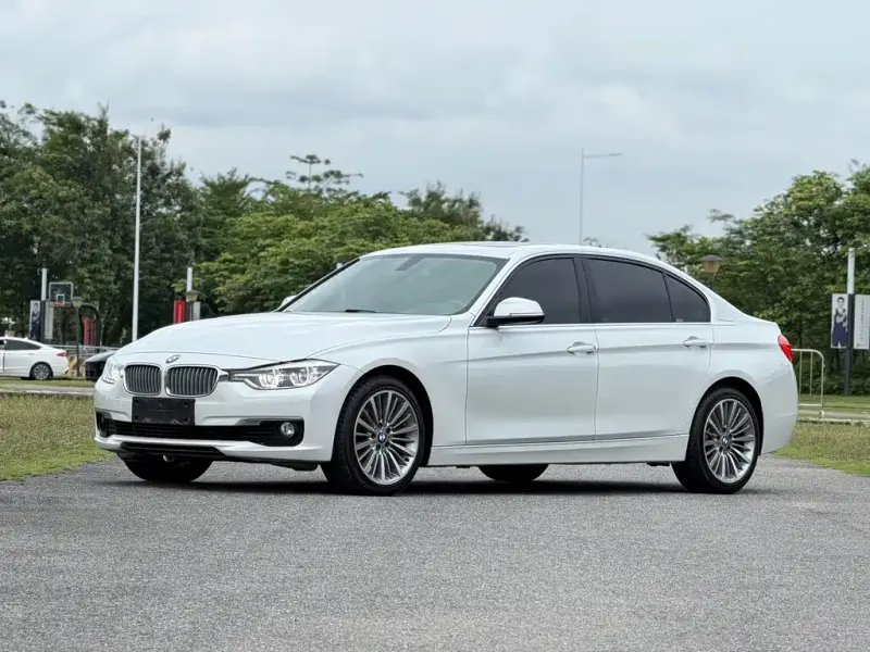 BMW 3 Series, 2019