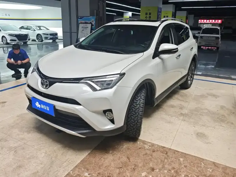 Toyota RAV4, 2017