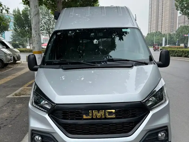 JMC Tesla, 2022