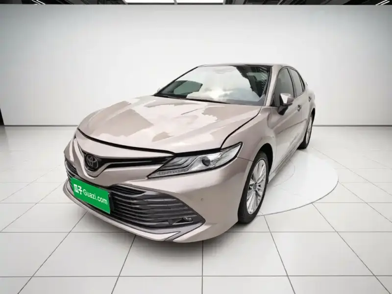 Toyota Camry, 2019