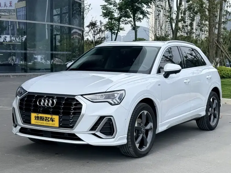 Audi Q3, 2021