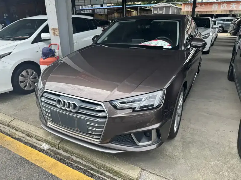 Audi A4L, 2019