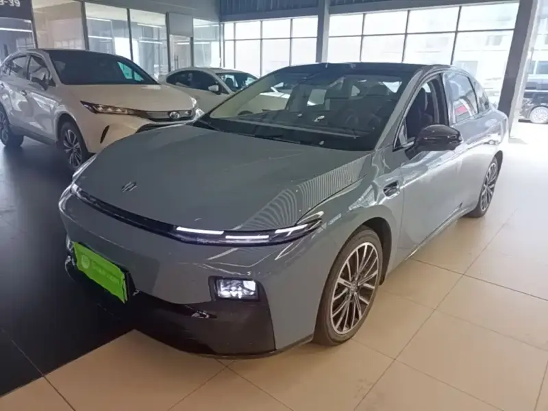 Leapmotor B01, 2025