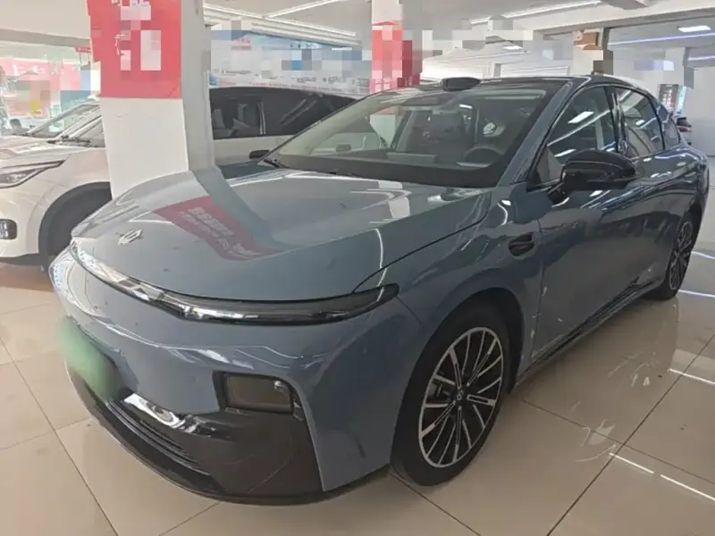 Leapmotor B01, 2025