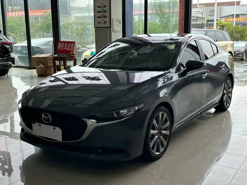 Mazda 3 Axela, 2023