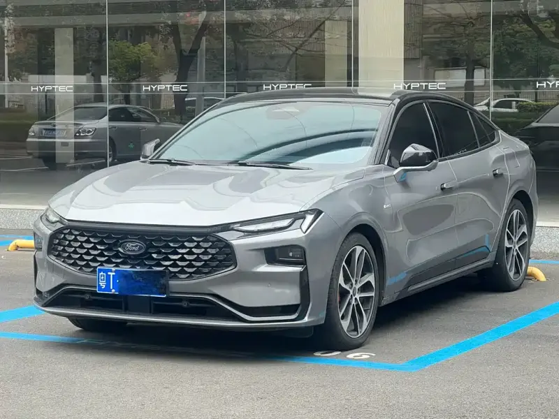 Ford Mondeo, 2022