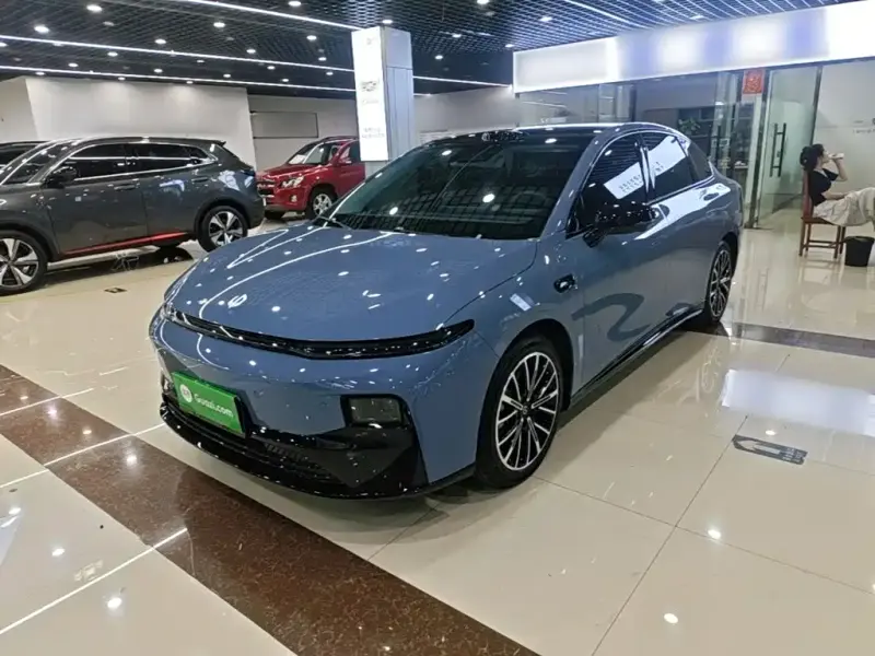 Leapmotor B01, 2025