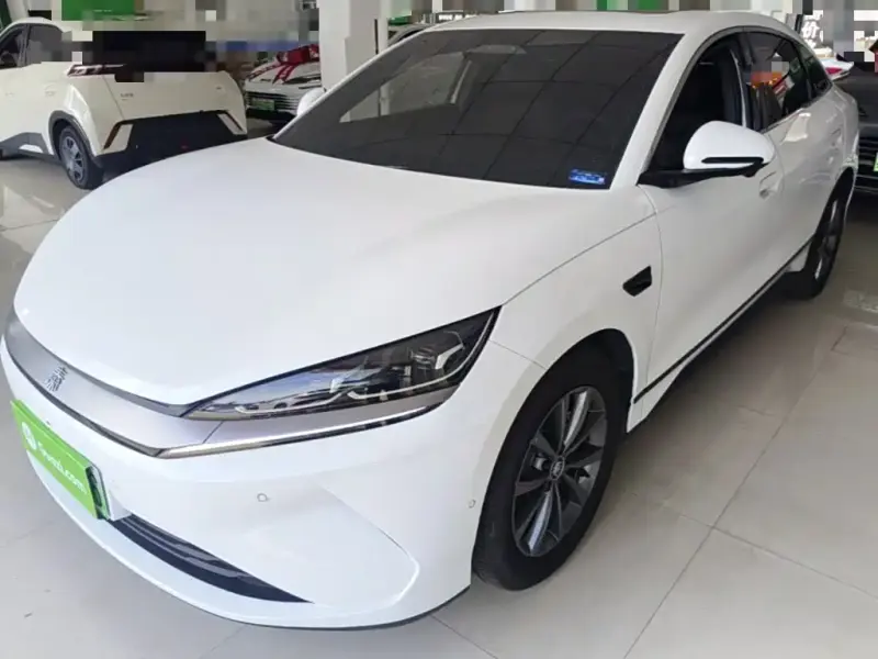 BYD Qin L, 2025