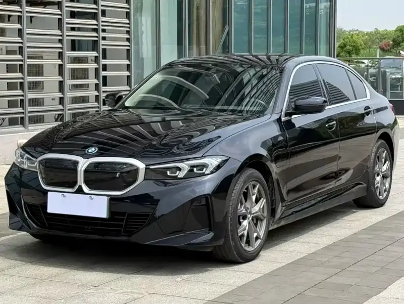 BMW i3, 2023