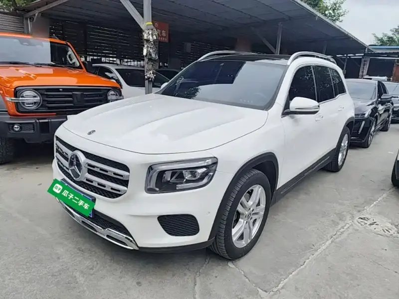 Mercedes-Benz GLB, 2020