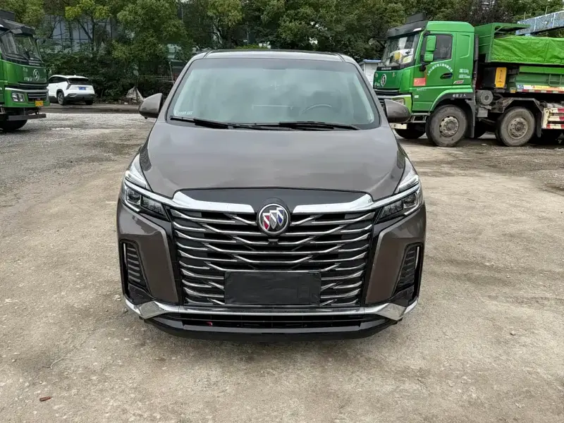 Buick GL8, 2023