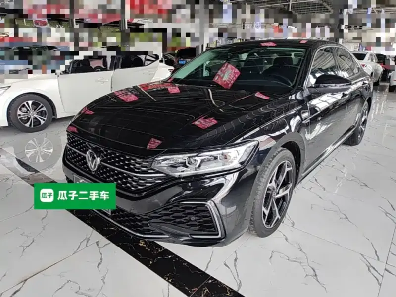 Volkswagen Passat, 2022