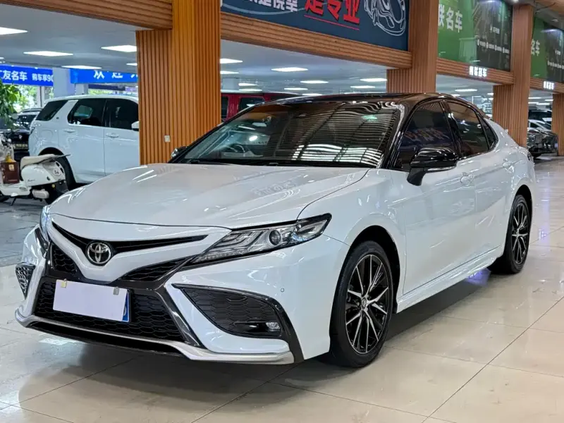 Toyota Camry, 2022