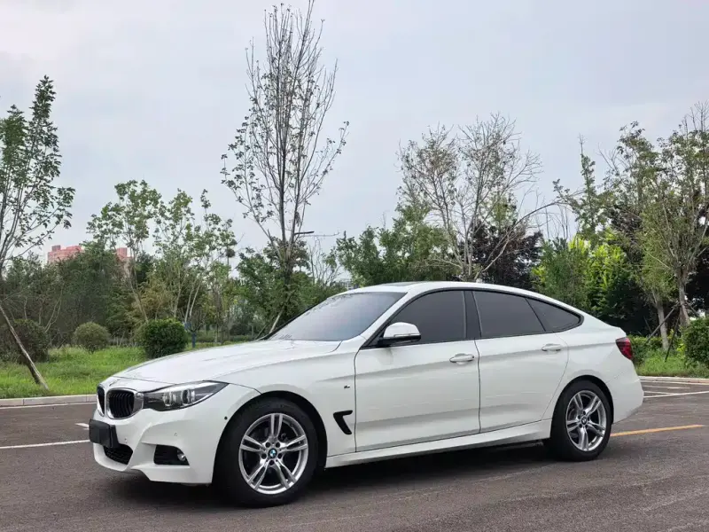BMW 3 Series GT, 2020