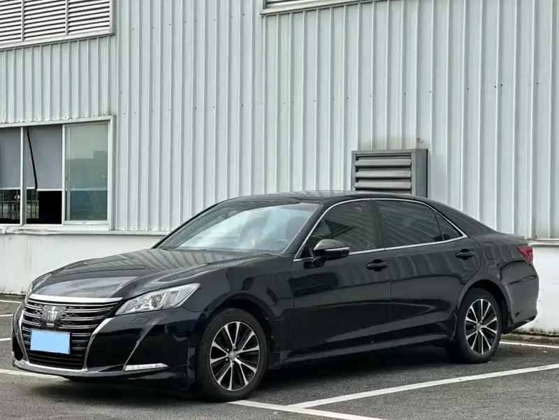 Toyota Crown, 2019