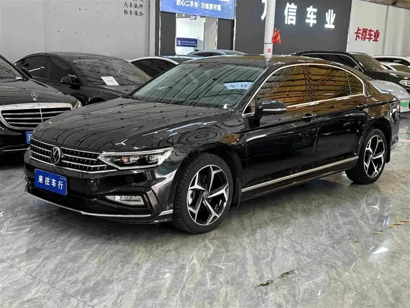 Volkswagen Magotan, 2023