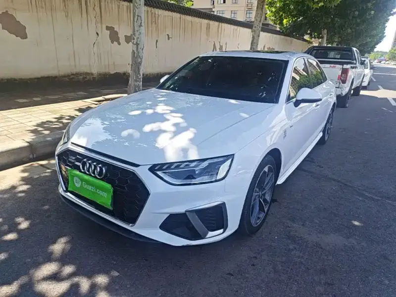 Audi A4L, 2020