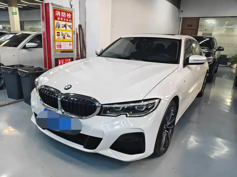 BMW 3 Series, 2021