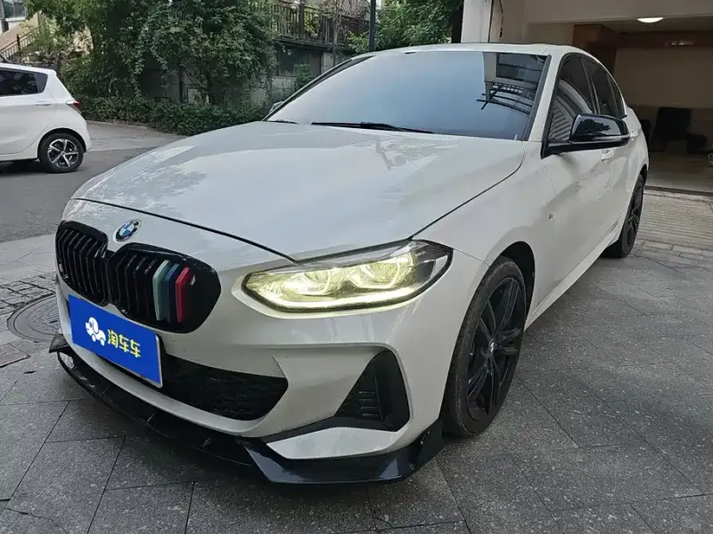 BMW 1 Series, 2023