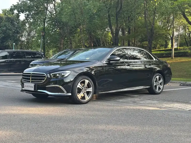 Mercedes-Benz E-Class, 2017