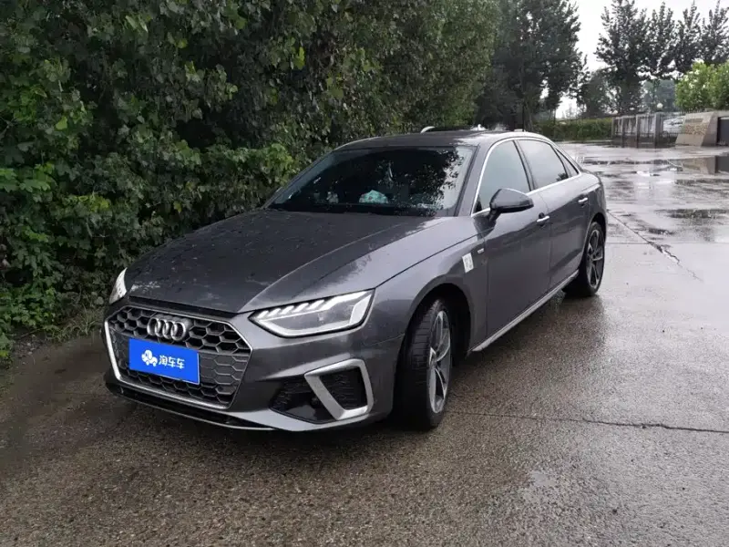 Audi A4L, 2022