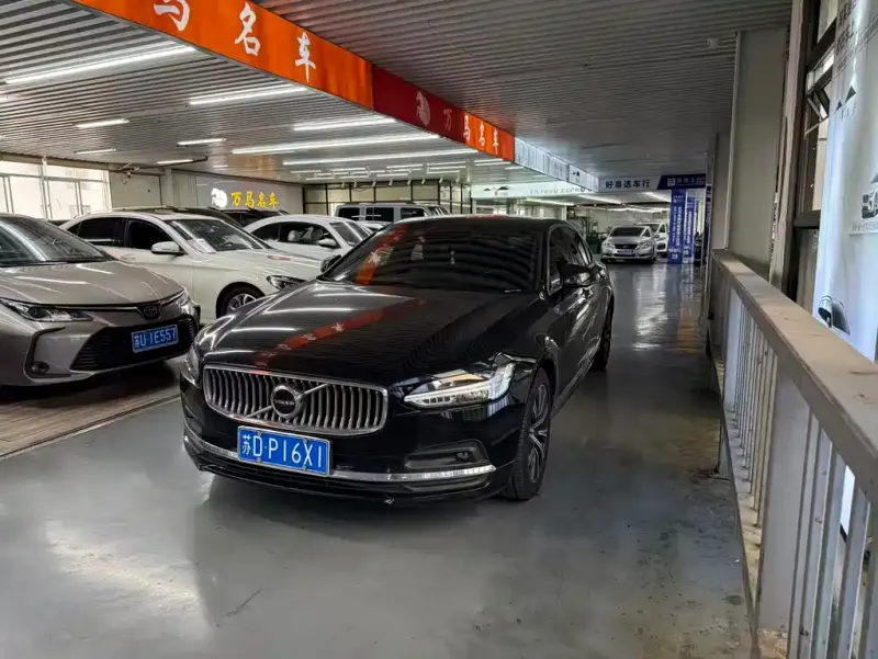 Volvo S90, 2021