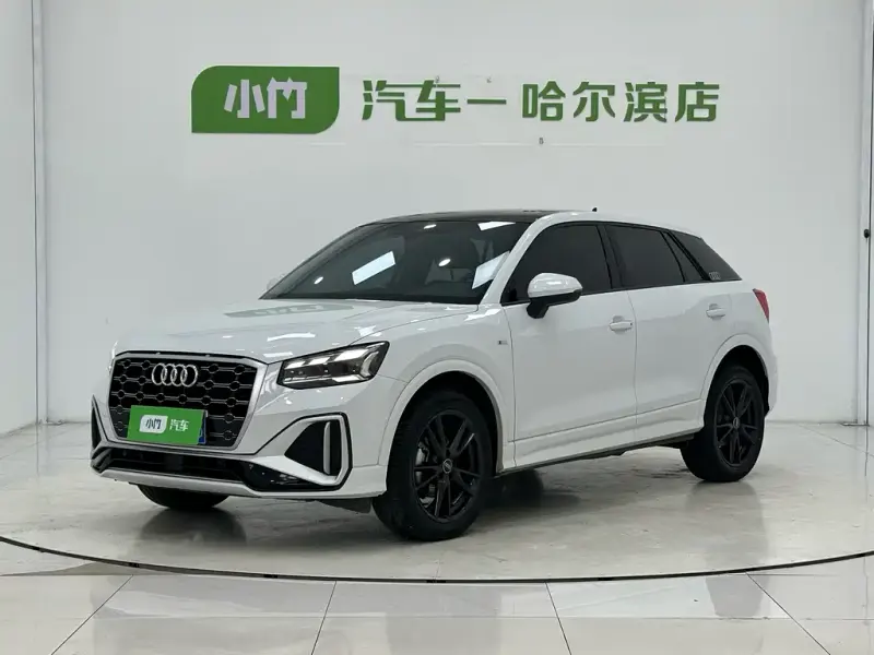 Audi Q2L, 2023