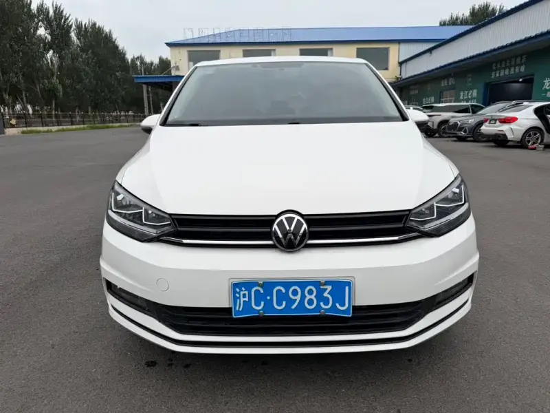 Volkswagen Touran, 2024