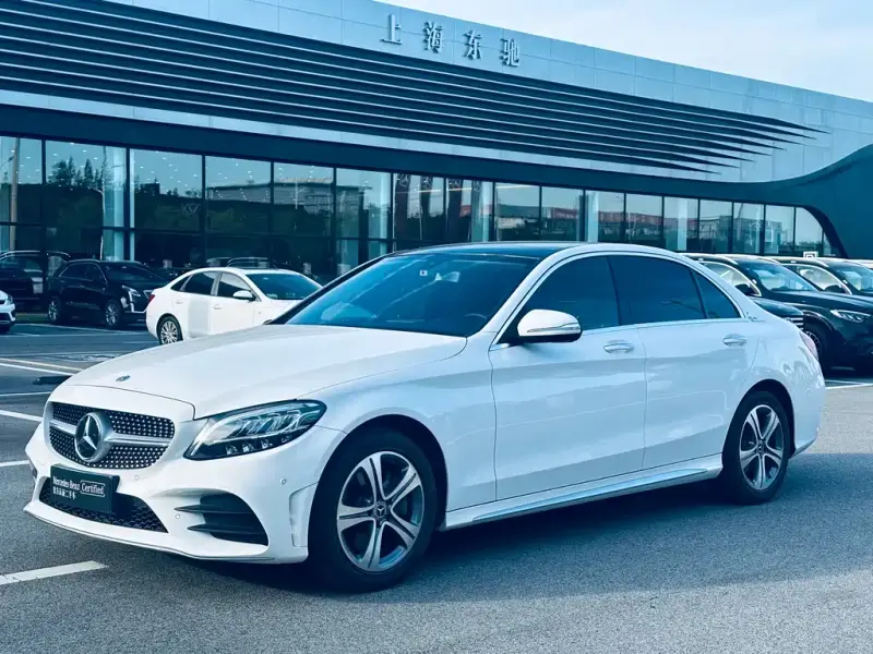 Mercedes-Benz C-Class, 2020