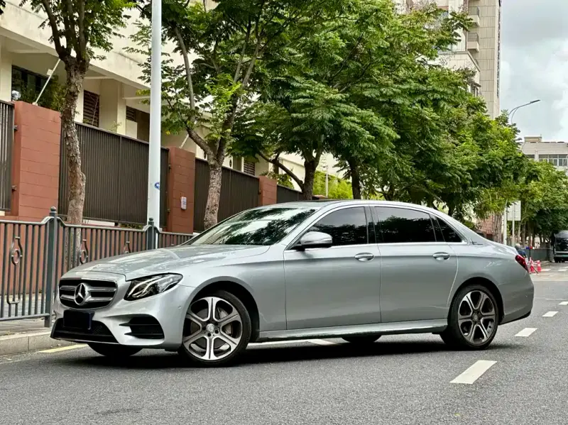 Mercedes-Benz E-Class, 2017
