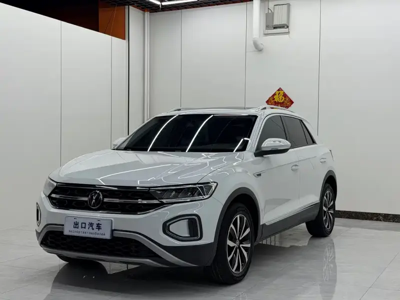 Volkswagen T-Roc, 2024