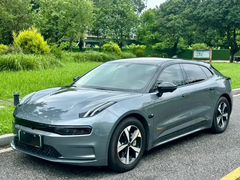 Zeekr 001, 2022